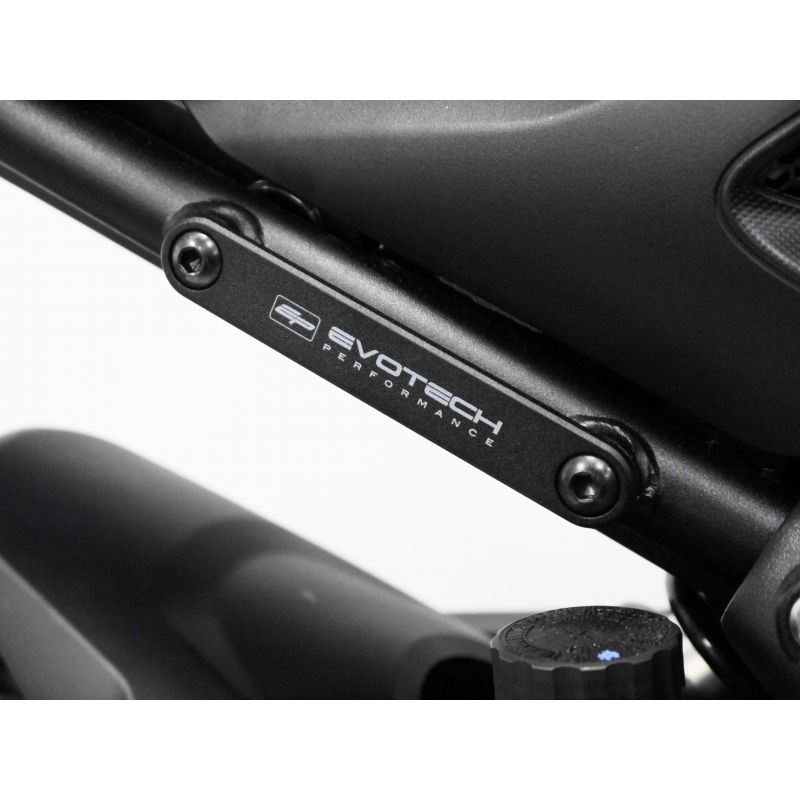 Triumph Trident 2021+ Staffe Rimozione Pedane