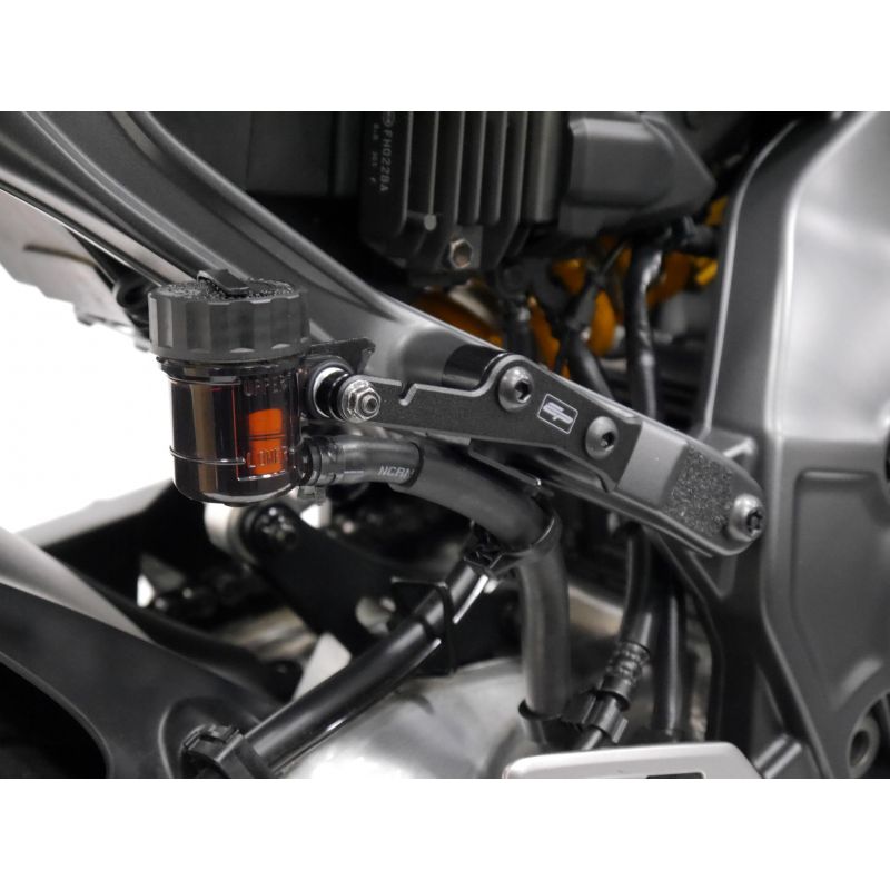 Yamaha MT-09 2021+ Staffe Rimozione Pedane