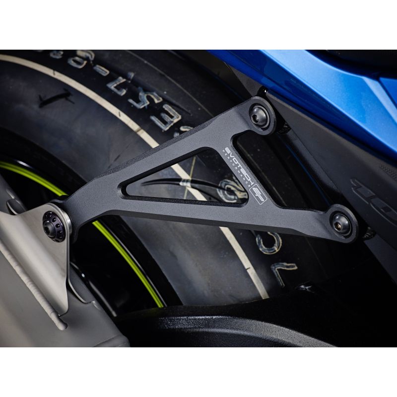 PRN013570-013710-02 Suzuki GSX-R1000R 2017+ Staffa Supporto Scarico  Evotech-performance
