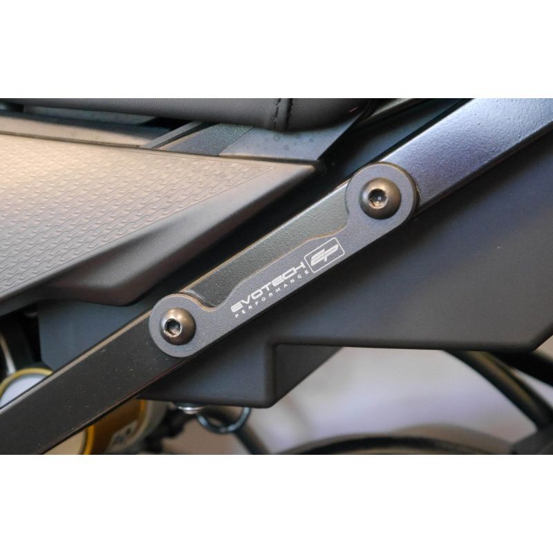 BMW S 1000 RR HP4 2013+ Staffe Rimozione Pedane