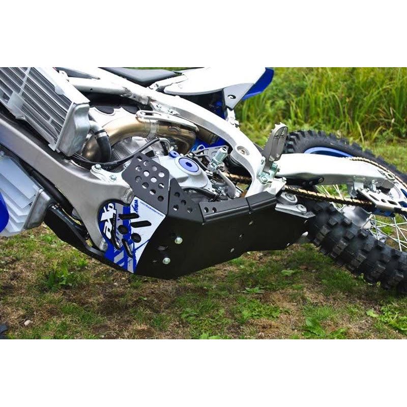 Piastra paramotore Xtrem AXP RACING 8mm con protezione leverismi YAMAHA YZ 250 F 2019-2022 Nero