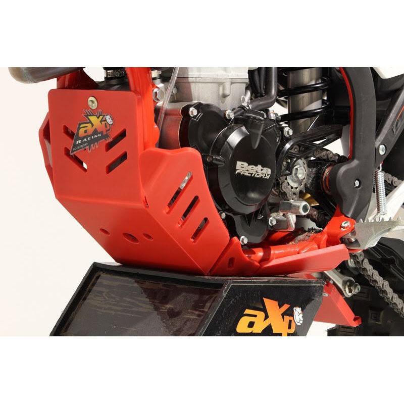 AX1558 Piastra paramotore Xtrem AXP RACING 8mm con protezione leverismi BETA RR 350 2020-2022 Rosso