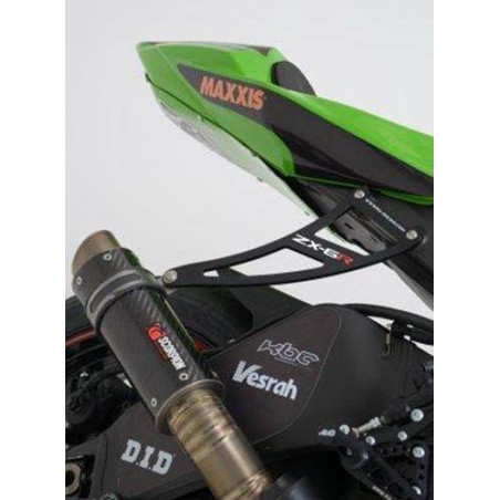 Support d'échappement arrière Kawasaki ZX6-R 09-13 + plaque pour trou de repose-pied arrière