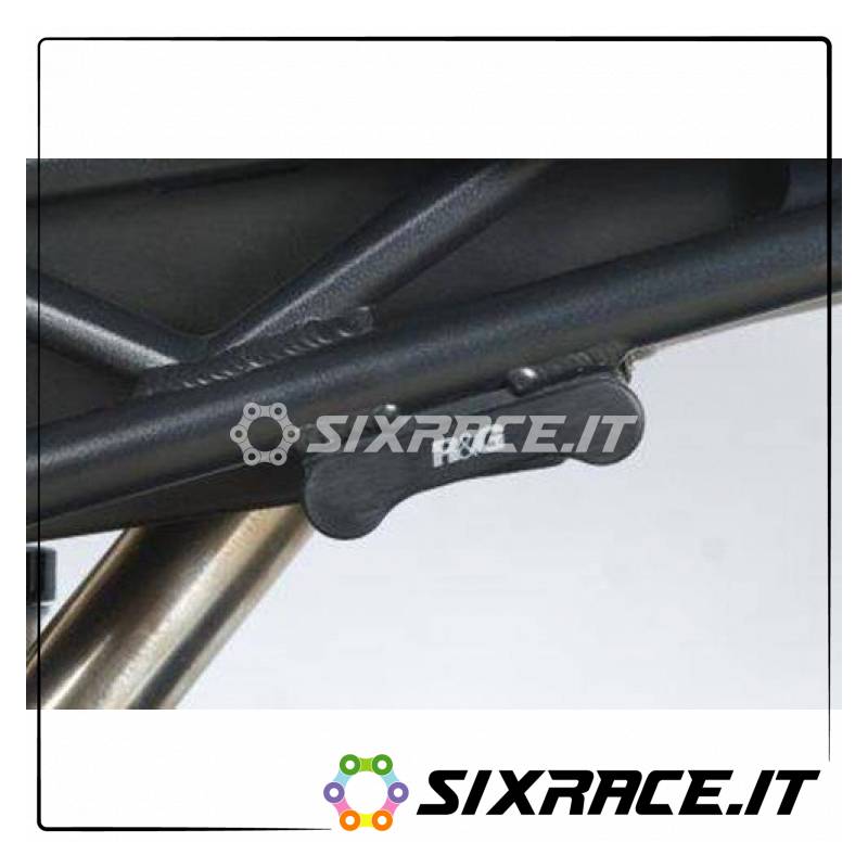 Placchette Copri Fori Poggiapiedi Posteriori (Paio) Triumph 675 Daytona 06-12