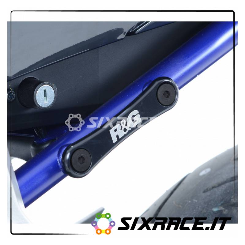 Placchette copri fori poggiapiedi posteriori (paio) c/supporto serbatoio Yamaha