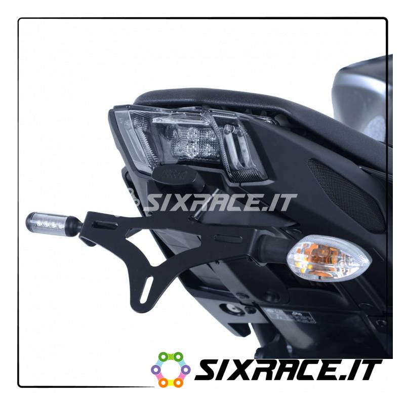 Support de plaque d'immatriculation Yamaha MT-09 (FZ-09) 17- / MT-09 SP 18- (fixation sous goudron