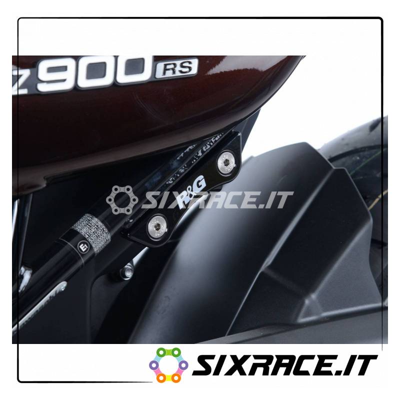 Plaques de cache-trou de repose-pieds arrière (SX) Kawasaki Z900 / Z900RS - silv