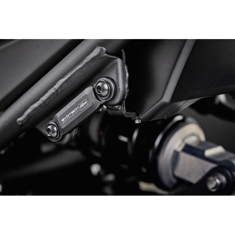 Kawasaki Z900 2025+ Staffa Supporto Scarico