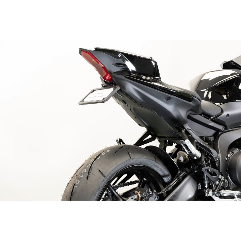 Yamaha YZF-R9 2025+ Porta Targa