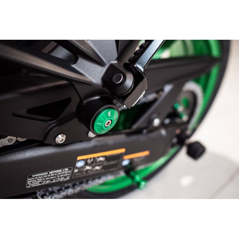 Tappo pedana passeggero sinistro Kawasaki Z1100/SE 26
