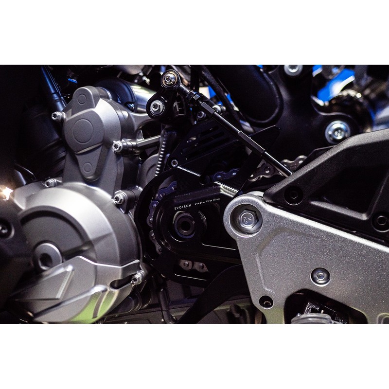 Kit cover pignone e pattino catena Ktm Duke 790 18-24/ 890 Duke R 20-23 CF MOTO