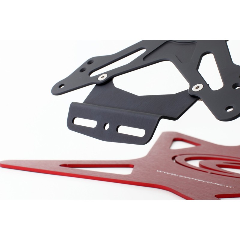 Supporto catadiottro portatarga evotech con inclinazione 30° TRIUMPH