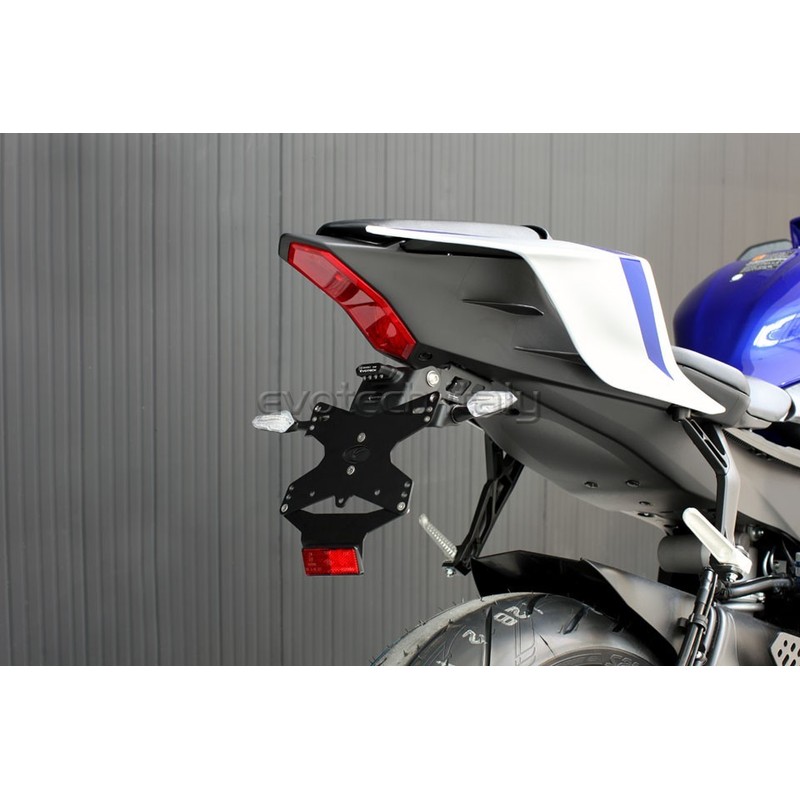 Portatarga Yamaha R6 06-19