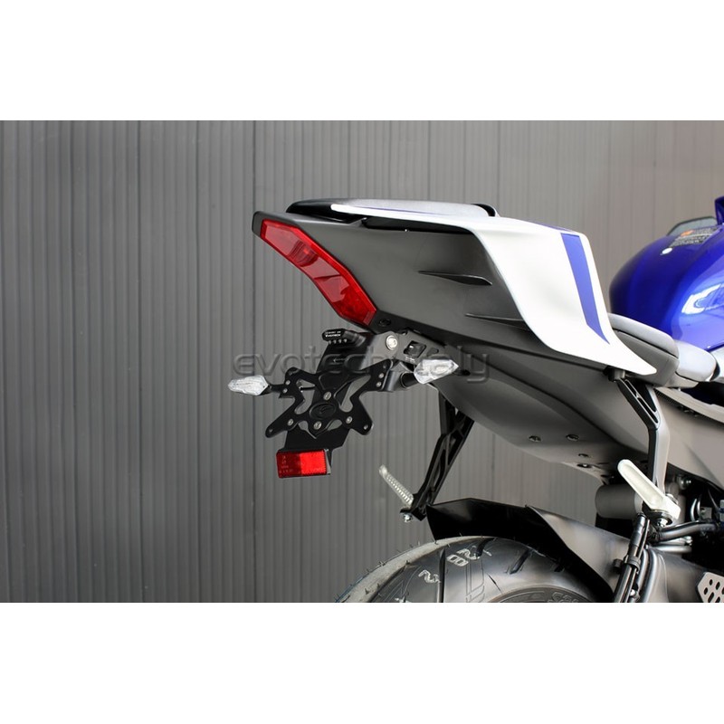 Portatarga Yamaha R6 06-19