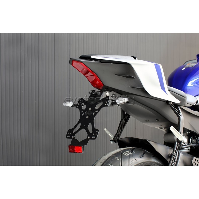 Portatarga Yamaha R6 06-19