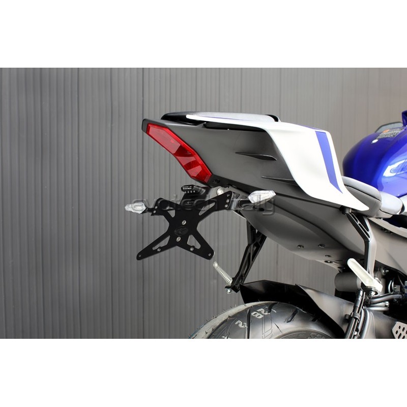 Portatarga Yamaha R6 06-19