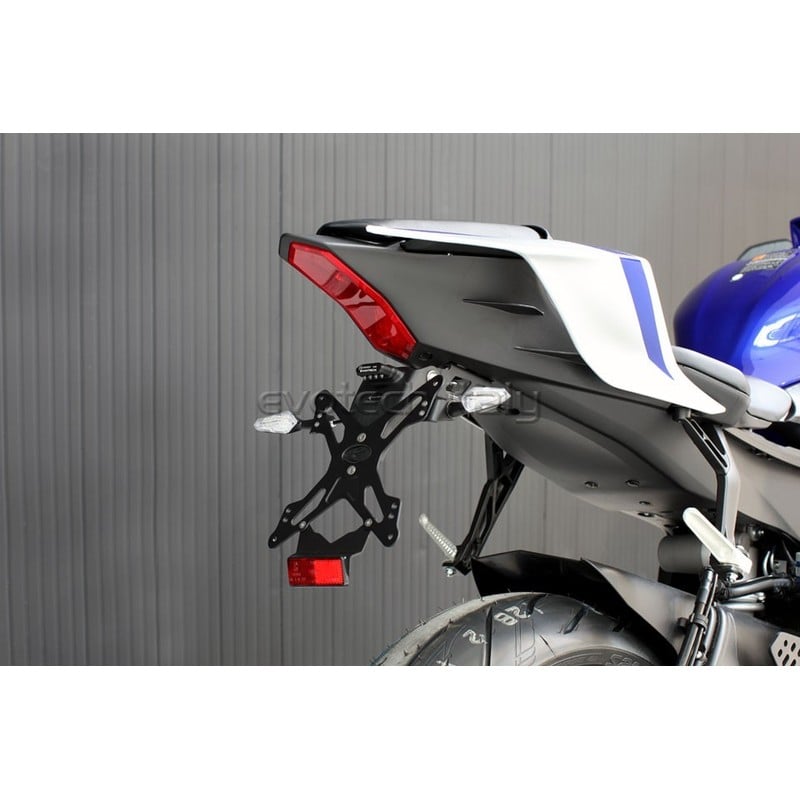 Portatarga Yamaha R6 06-19