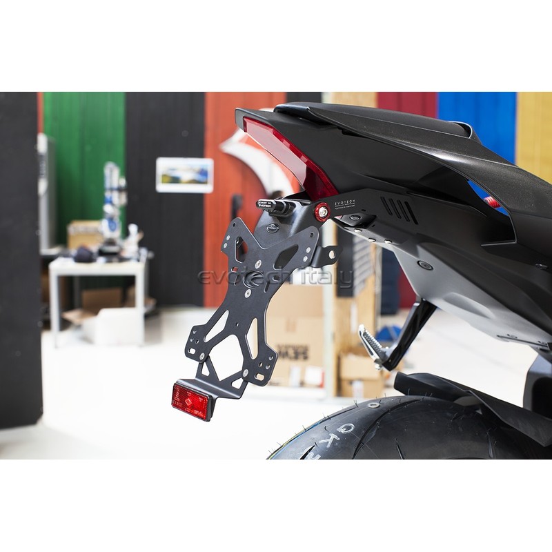 Portatarga Yamaha R1 15-25