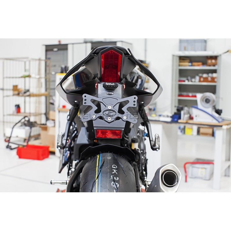 Portatarga Yamaha R1 15-25