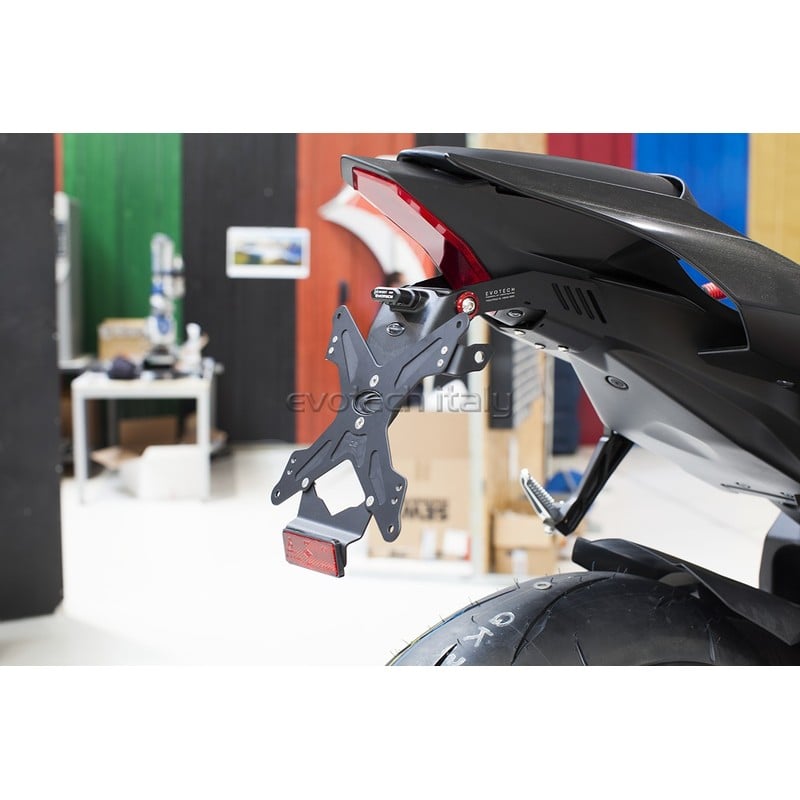 Portatarga Yamaha R1 15-25