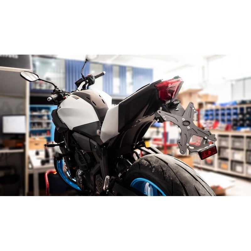 Portatarga regolabile Evotech Yamaha MT-07 2025