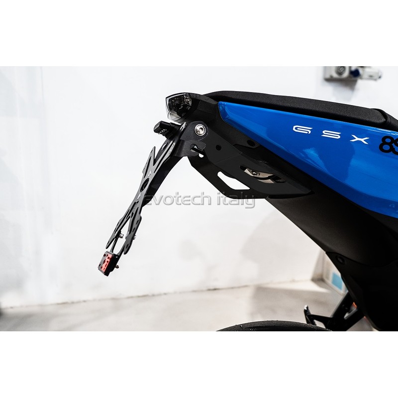 Portatarga Suzuki GSX-8S 23-26 / GSX-8R 25