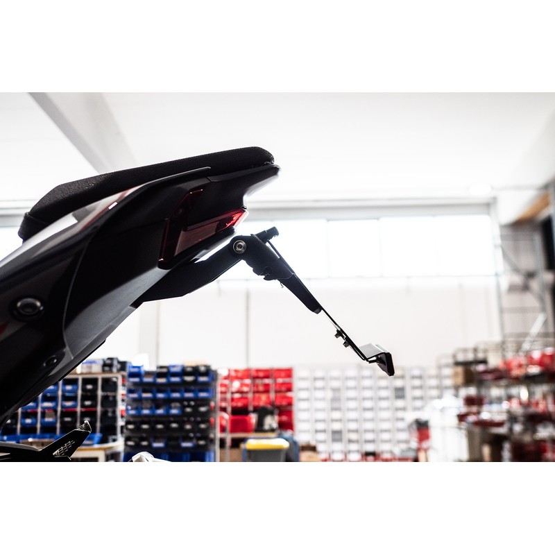 Portatarga regolabile Evotech Kawasaki Z900 2025-26