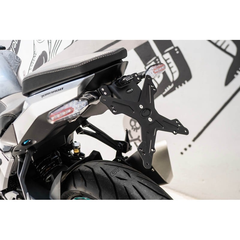 Portatarga regolabile Benelli Tornado 550