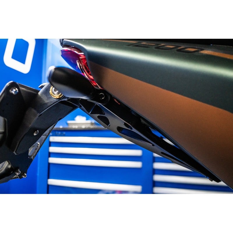 Portatarga regolabile Triumph Speed Triple RR 1200 21-25 Premium