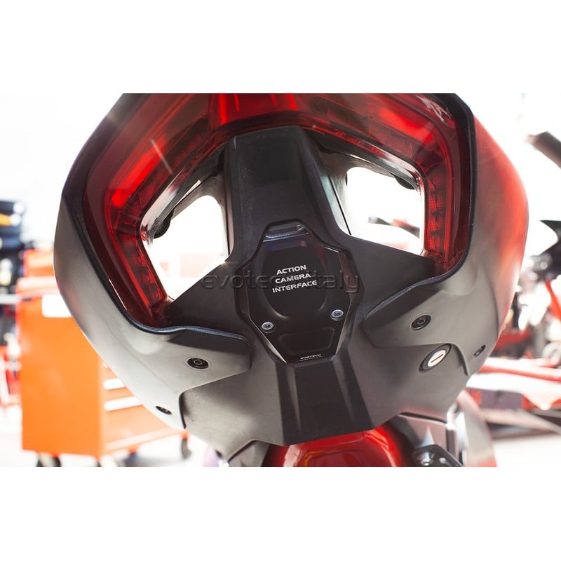 Tappo vano portatarga e optional Go-Pro Ducati Panigale V4