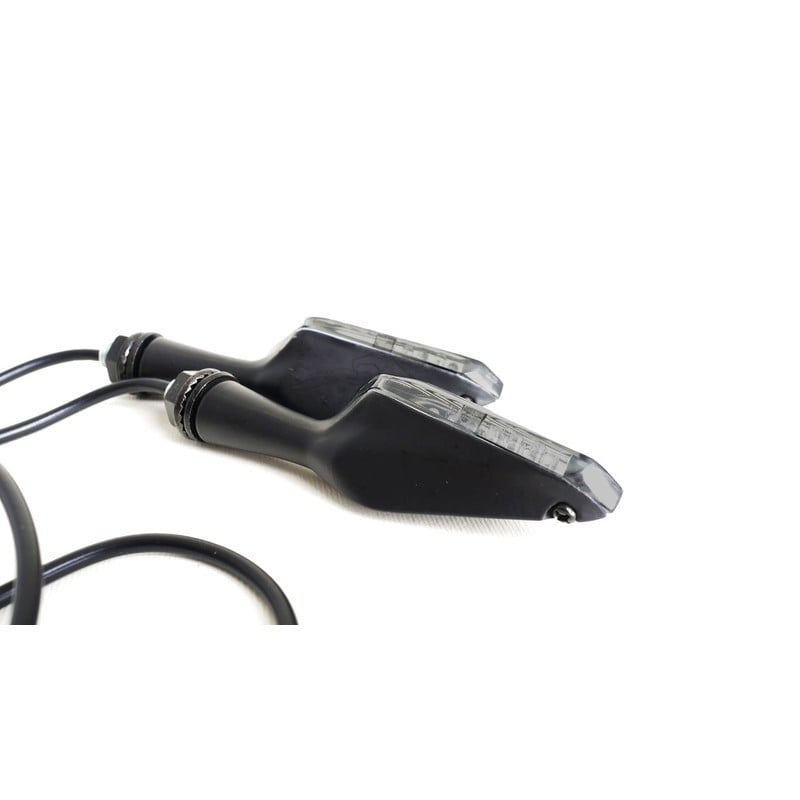 Coppia frecce a led con vetrino fumé APRILIA