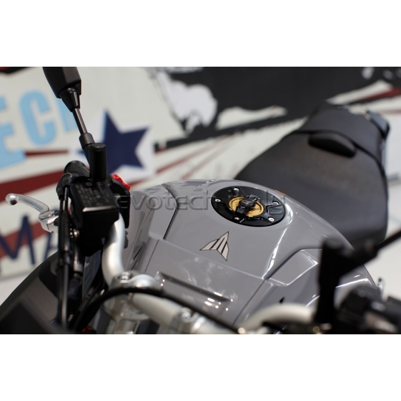 Tappo benzina sgancio rapido MV AGUSTA