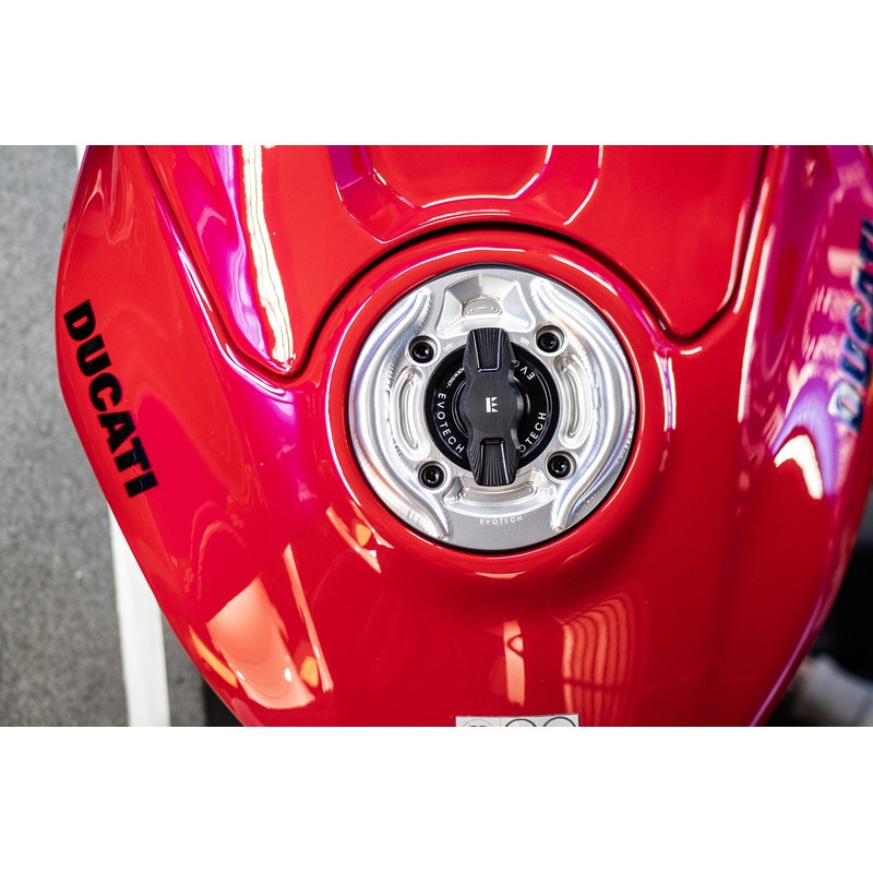 Tappo benzina sgancio rapido 1/4 giro Ducati