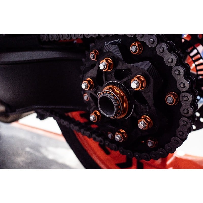 Kit portacorona, dadi corona e dado portacorona Ktm 1290 Superduke R / GT