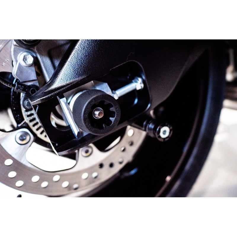 Protezione forcellone Suzuki Gsx-S1000 21-25