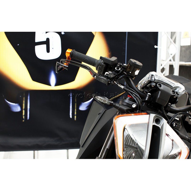Protezione leva freno anteriore Evotech SUZUKI