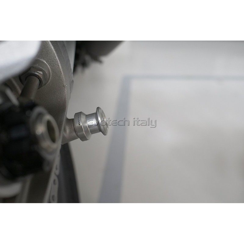 Nottolini per supporto cavalletto posteriore modello M8 SUZUKI