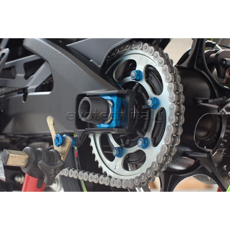 Dado corona M10X1,25 Ergal 7075-t6 SUZUKI
