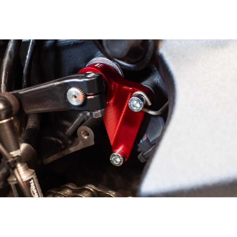CM-004 Gear shaft support with bearing Triumph Street Triple 765