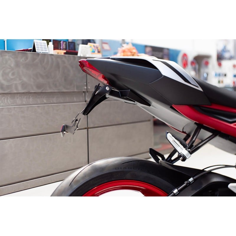 ESTR-0751 Support de plaque Triumph Street Triple R/ S/ RS/ RX 17-26 Premium Version