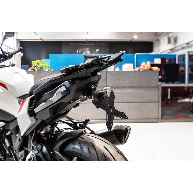 ESTR-1107 Support de plaque Evotech BMW S1000XR 2020-26