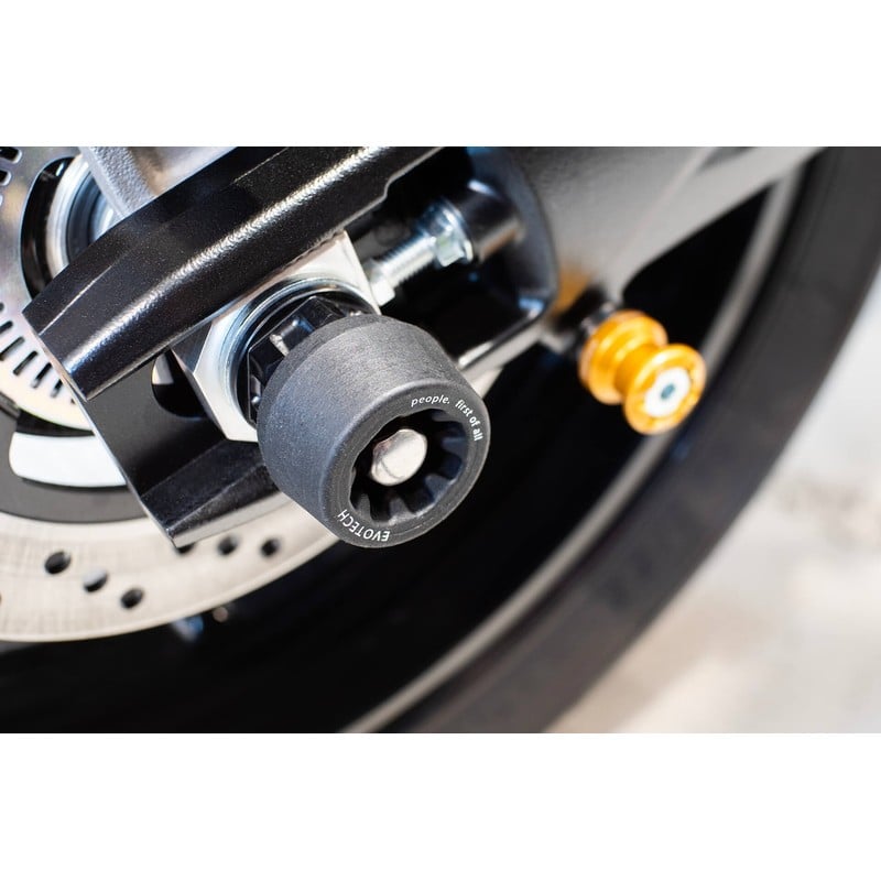 PRF-0320 Rear Axle Fork Protector Suzuki GSX-8S/ GSX-8R/ GSX-8T/ GSX-8TT