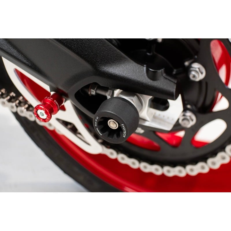 PRF-0710 Protector eje trasero Triumph Street Triple 660 S