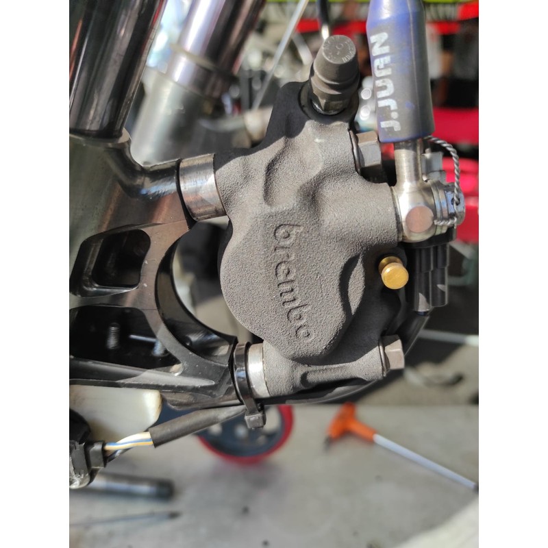 RIXON-973 RIXON-973 trattamento pinze freno BMW