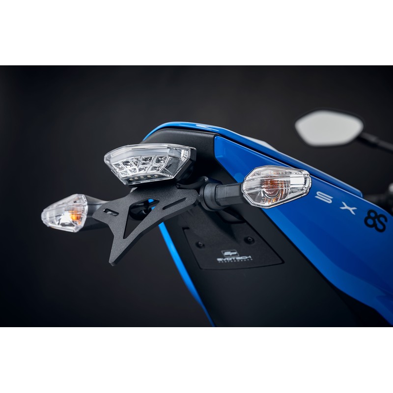 PRN004551-016473-01 Kennzeichenunterstützung Suzuki GSX 8 S 2023+ Evotech-performance