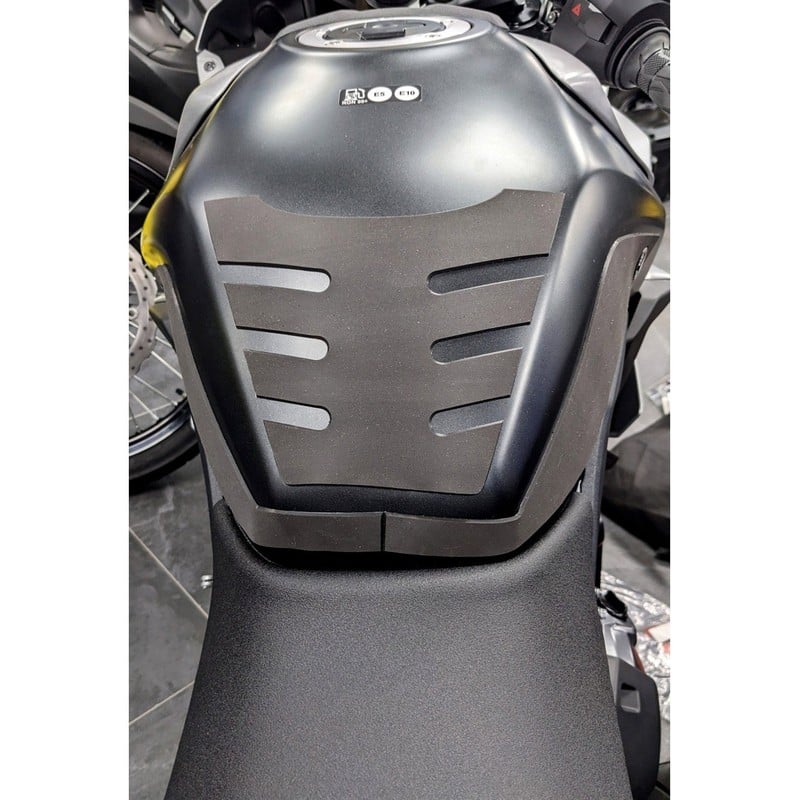 DSP-SUZ-007CL R&G kit schermo protezione strumentazione per SuzukiSuzuki R125 GSX GSX S 125 2017