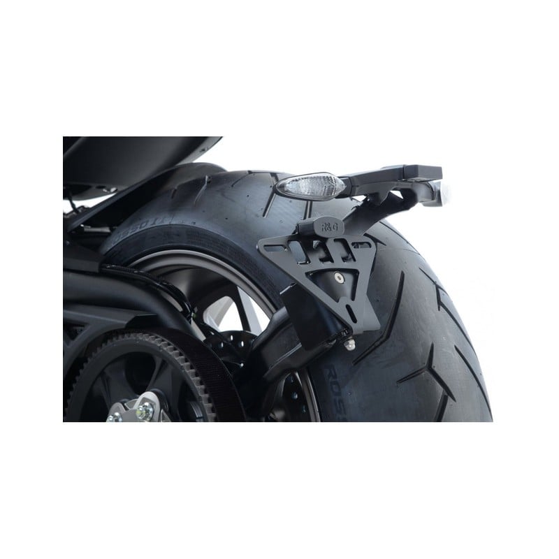 LP0399BK R&G Portatarga per Ducati Streetfighter V2(S) / V4(S) '25- / Panigale V2(S) / V4(S) '25
