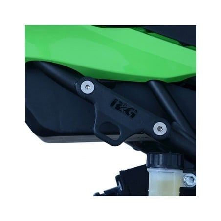 TH0033GO R&G piastra per aggancio cinghie - coppia, Kawasaki ZX-25R '20- / Suzuki GSX-S1000 GT '22-