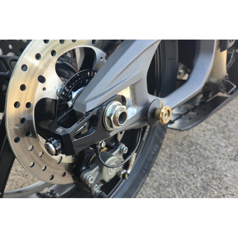 TD017 Chain Adjuster Panigale and Ducati Streetfighter V4 S 2025+ CNC Racing