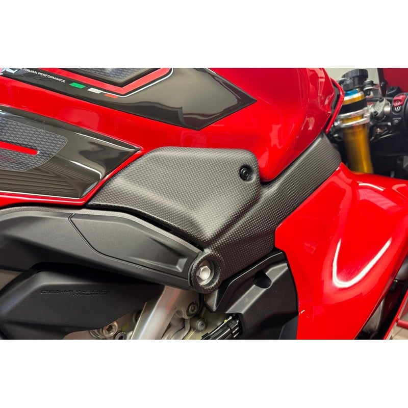 ZA432 Tank lower covers left and right Carbon Ducati Superbike Panigale V4 S 2025+ CNC Racing